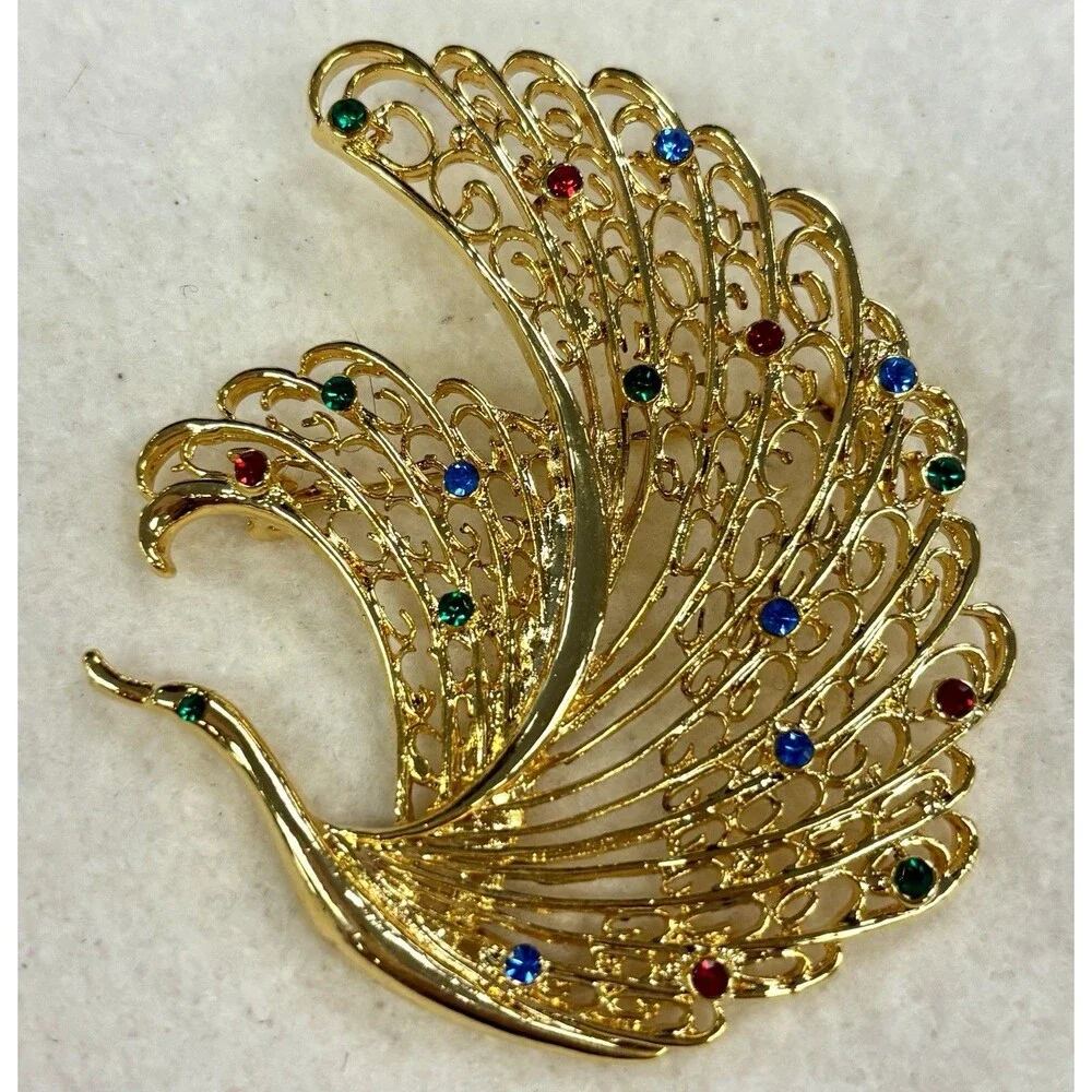 Vintage Peacock Brooch Gold Tone Filigree Multicolor Rhinestone Bird Pin 3”